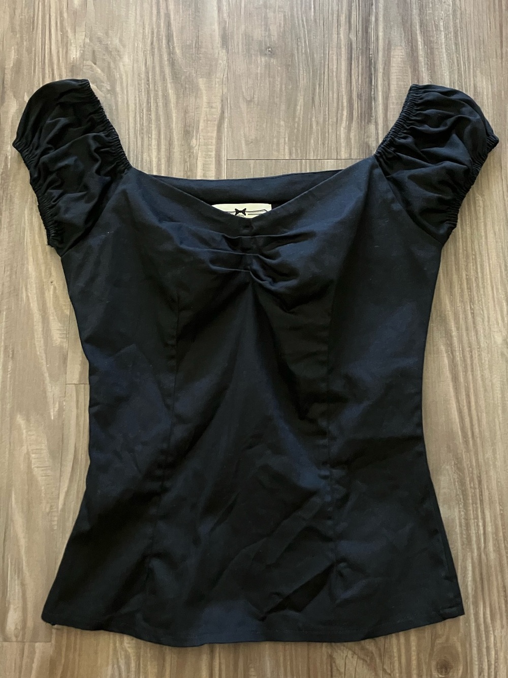 Collectif London UK Dolores Top Blouse in black